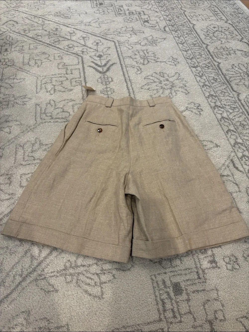 NWT vintage 90s Liz Claiborne Beige Pleated High-Waist 100% Linen Shorts, Sz 4